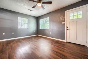 3033 Ballinger Dr, Garland, TX 75041 - Photo 3