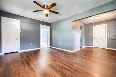 3033 Ballinger Drive, Garland, TX 75041 - Photo 7
