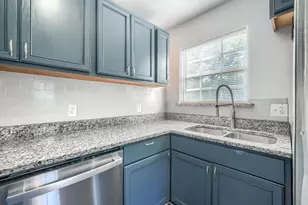 3033 Ballinger Dr, Garland, TX 75041 - Photo 5