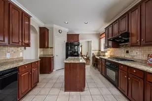 1501 Weathered Wood Ln, Garland, TX 75040 - Photo 9