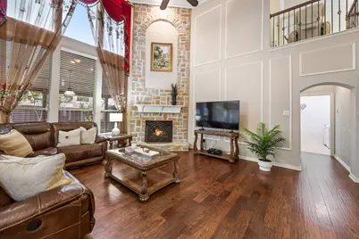 1501 Weathered Wood Lane, Garland, TX 75040 - Photo 5