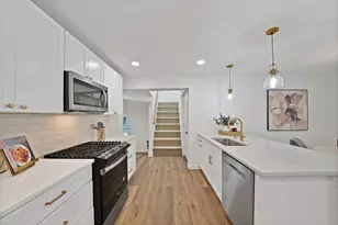 2926 Hillglenn Rd, Dallas, TX 75228 - Photo 11