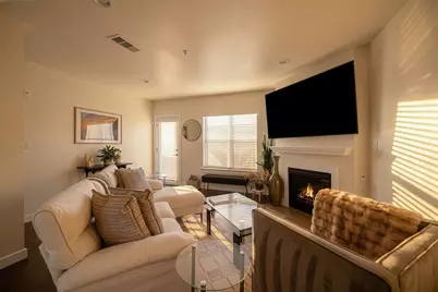 3922 Gilbert Avenue #214, Dallas, TX 75219 - Photo 9