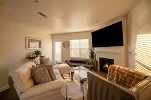 3922 Gilbert Ave, Dallas, TX 75219 - Photo 9