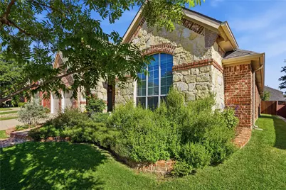 4504 Brenda Drive, Flower Mound, TX 75022 - Photo 3