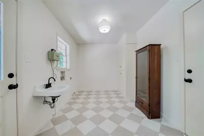 108 Mockingbird Street, Mt Pleasant, TX 75455 - Photo 21