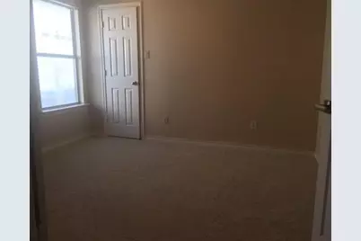 903 Canal Street, Irving, TX 75063 - Photo 7