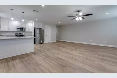 601 Casa Linda Drive, Ennis, TX 75119 - Photo 7