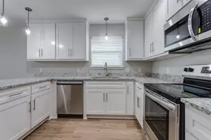 601 Casa Linda Dr, Ennis, TX 75119 - Photo 9
