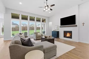 192 Shoreview Dr, Rhome, TX 76078 - Photo 11