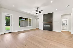 224 Stuart St, Paradise, TX 76073 - Photo 5