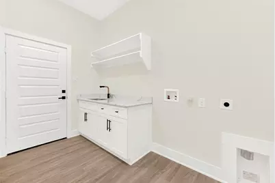 3700 Creek View Drive, McKinney, TX 75071 - Photo 17