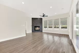 3700 Creek View Dr, McKinney, TX 75071 - Photo 7