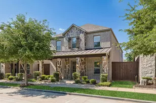 2232 Royal Crescent Dr N, Flower Mound, TX 75028 - Photo 3
