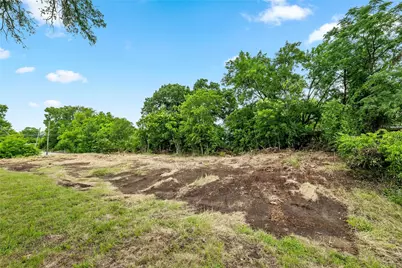 2434 Tallyho Lane, Dallas, TX 75212 - Photo 9