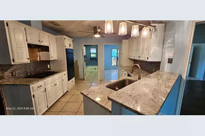 2550 Meadow Lake Drive, Abilene, TX 79606 - Photo 11