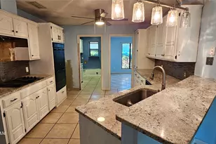 2550 Meadow Lake Dr, Abilene, TX 79606 - Photo 11