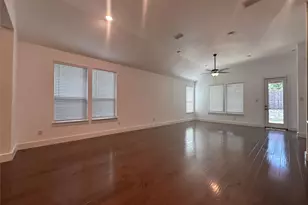 2609 Chevy Chase Dr, Denton, TX 76207 - Photo 17