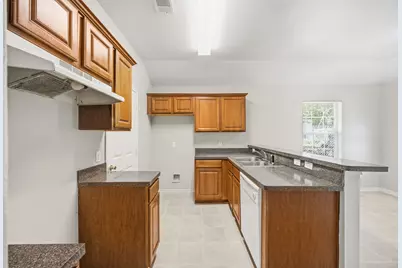2206 Spikes Street, Grand Prairie, TX 75051 - Photo 13