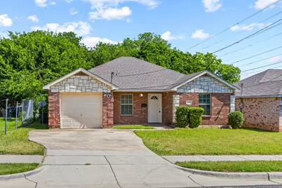 2206 Spikes Street, Grand Prairie, TX 75051 - Photo 1