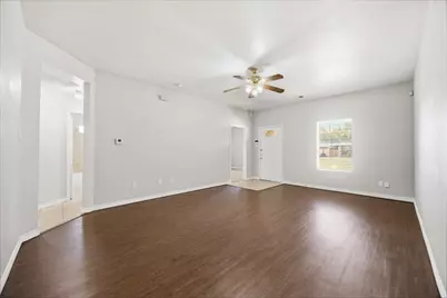 2206 Spikes Street, Grand Prairie, TX 75051 - Photo 3