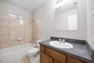 2206 Spikes Street, Grand Prairie, TX 75051 - Photo 19
