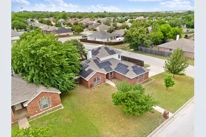 633 Madeline Court, Azle, TX 76020 - Photo 33