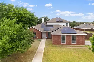 633 Madeline Ct, Azle, TX 76020 - Photo 29
