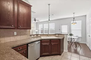 8053 Caladium Dr, North Richland Hills, TX 76180 - Photo 13