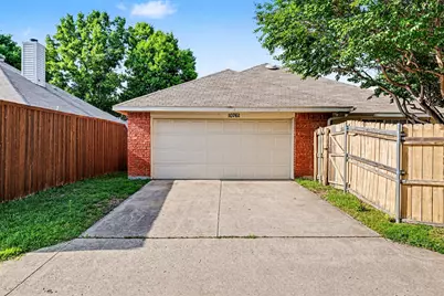 10761 Castle Drive, Frisco, TX 75035 - Photo 19