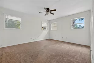 988 N Clinton St, Stephenville, TX 76401 - Photo 11