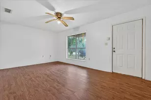 988 N Clinton St, Stephenville, TX 76401 - Photo 5