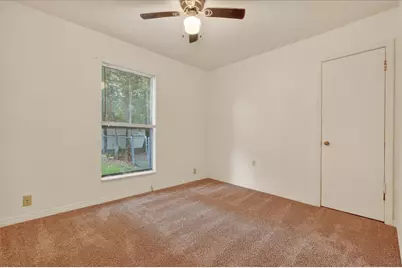 988 N Clinton Street, Stephenville, TX 76401 - Photo 9