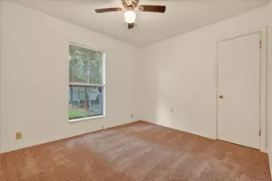 988 N Clinton St, Stephenville, TX 76401 - Photo 9