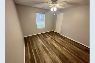 906 N Austin Street, Denton, TX 76201 - Photo 17