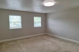 8430 Birchcroft Dr, Dallas, TX 75243 - Photo 11