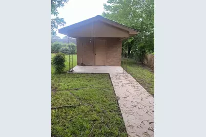 1304 S Walnut Street, Clarksville, TX 75426 - Photo 21