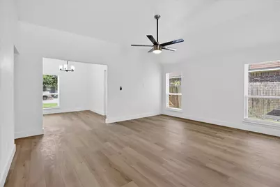 6021 Hartman Road, Forest Hill, TX 76119 - Photo 5