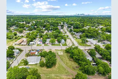 2512 E Ann Arbor Avenue, Dallas, TX 75216 - Photo 13