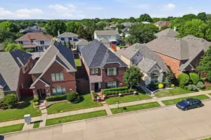 2133 Broadstone Dr, Plano, TX 75025 - Photo 3
