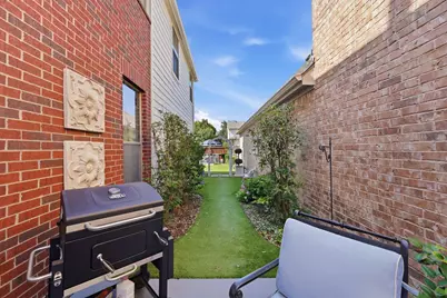 2133 Broadstone Drive, Plano, TX 75025 - Photo 31