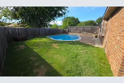 10016 Buffalo Grove Road, Fort Worth, TX 76108 - Photo 15