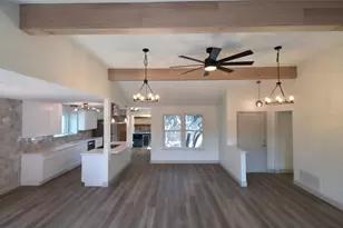 10016 Buffalo Grove Rd, Fort Worth, TX 76108 - Photo 3