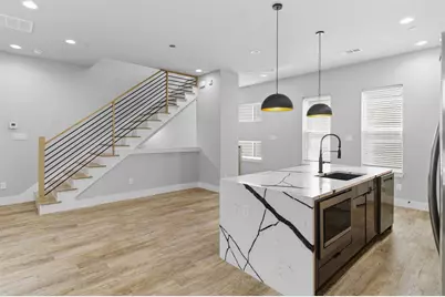 2115 N Fitzhugh Avenue #102, Dallas, TX 75204 - Photo 17