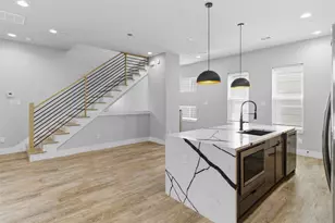 2115 N Fitzhugh Ave, Dallas, TX 75204 - Photo 17