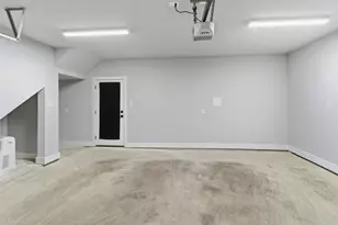 2115 N Fitzhugh Ave, Dallas, TX 75204 - Photo 5