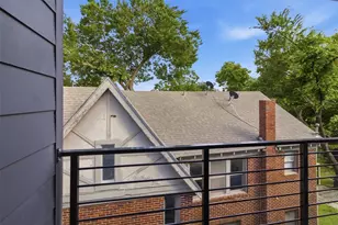 2115 N Fitzhugh Ave, Dallas, TX 75204 - Photo 39