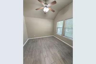 673 S Heights Drive, Crowley, TX 76036 - Photo 3