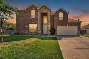 702 Cross Meadow Blvd, Mansfield, TX 76063 - Photo 1
