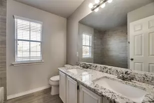 216 Touchdown Dr, Irving, TX 75063 - Photo 13